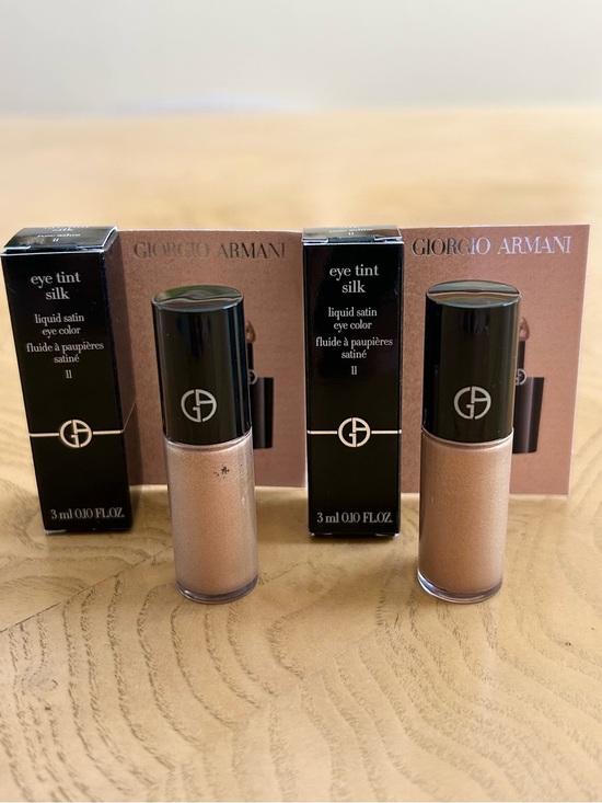 Giorgio Armani Other - 2 Pc Giorgio Armani Eye Tint Silk Eyeshadow in Rose Ashes Travel